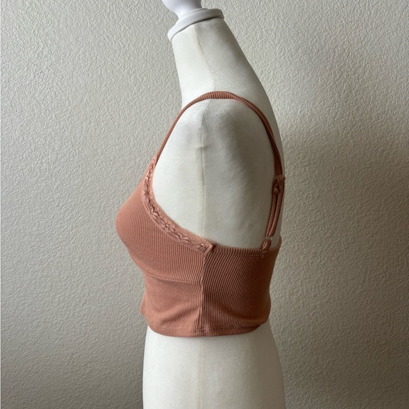 Bundle two tank tops, Shein + Freshman - Picture 3 of 8